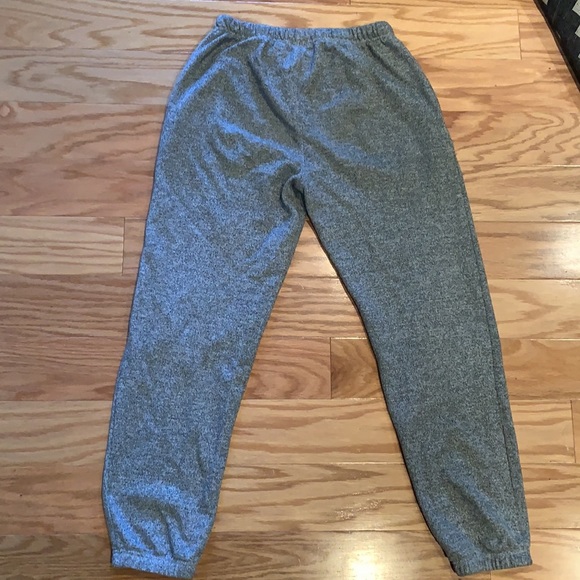 Harlow sweatpants (size M) - Picture 2 of 3